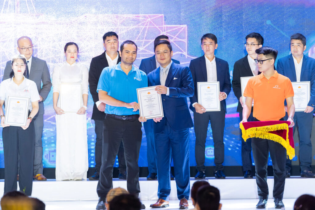 SSR VINA Belongs to the Top 100 Typical Companies – Vietnam National Pavilion on Alibaba.com