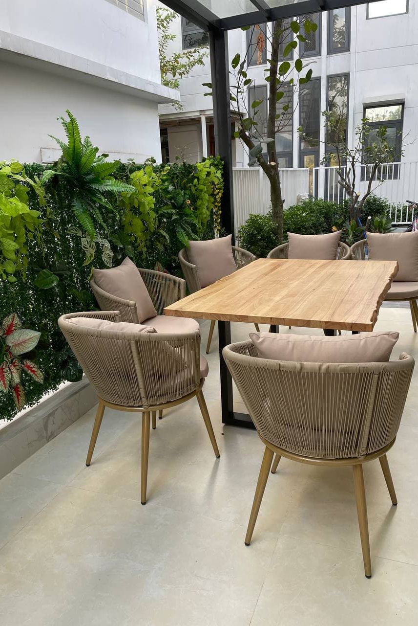 Customized Rubberwood Edge Glued Countertop With Live Edge