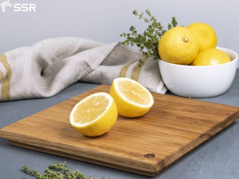 how long does a wooden cutting board last